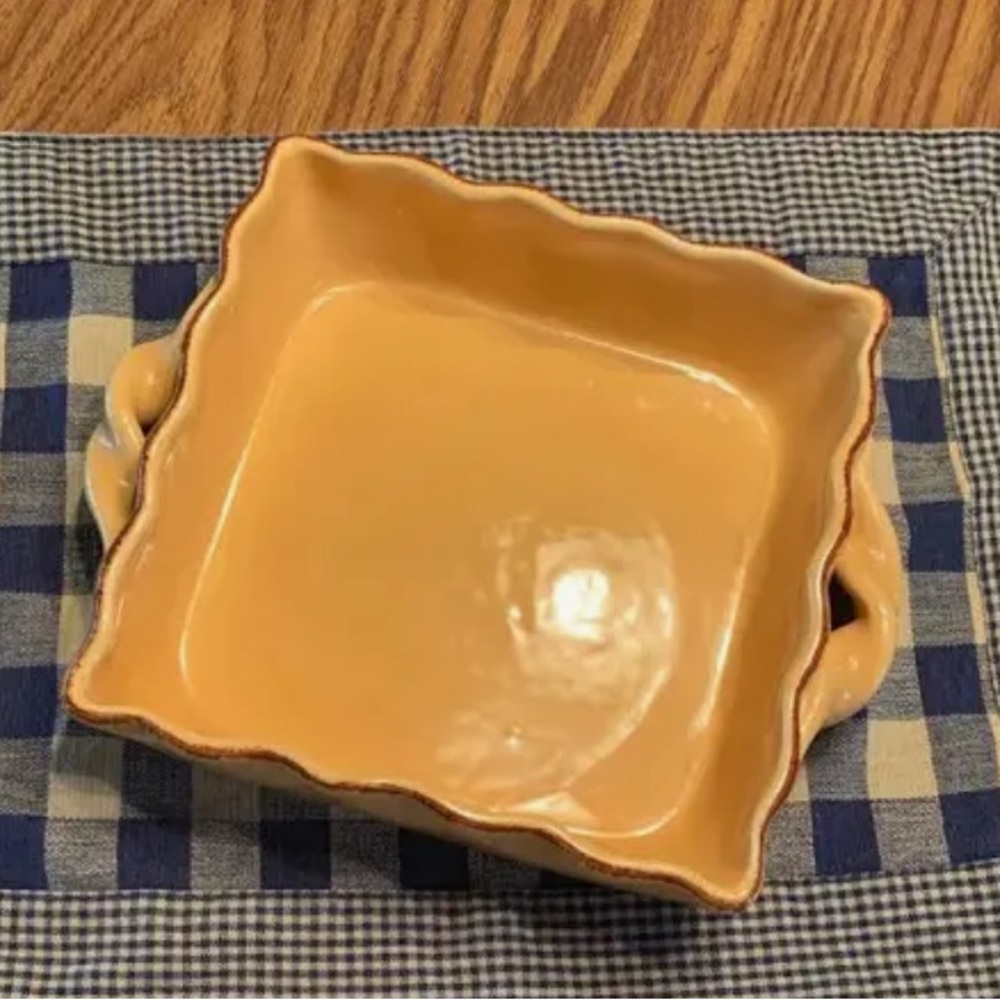 Sunshine Yellow Ceramic. Park designs Vintage collection.